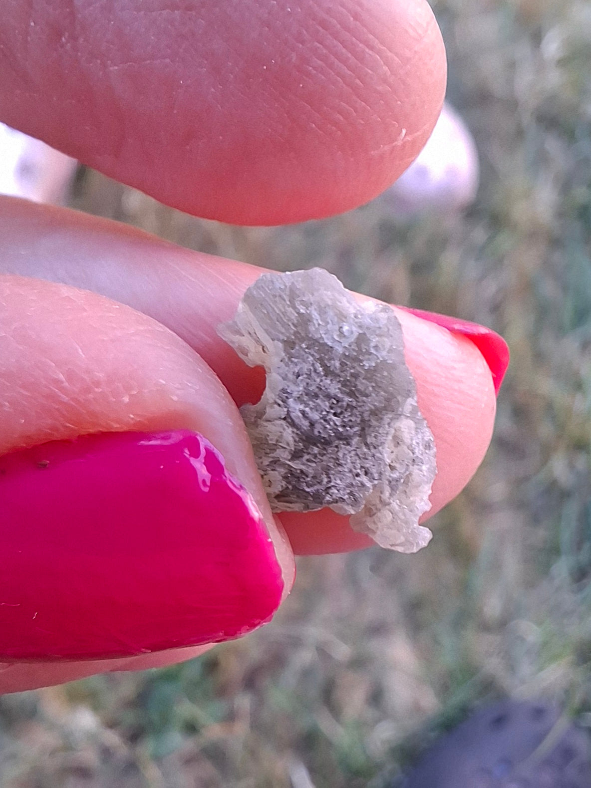 Moldavite Piece, SNOWFLAKE, FROSTED, BRUSNA, 0.64g, Tektite (Ref: 1502)