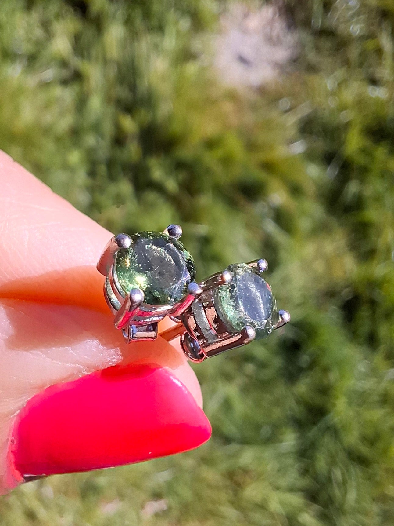 Moldavite (faceted) 5mm STUD EARRINGS, 925 Silver, Tektite (Ref: Pair51)