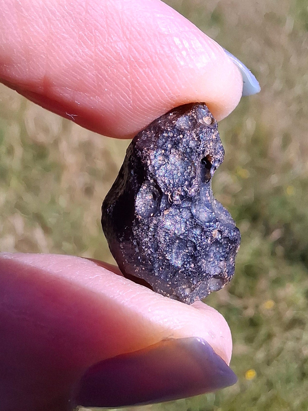 Ivory Coast (Ivorite), RAREST TEKTITE IN THE WORLD, 2.76g, Tektite (Ref: IV1)