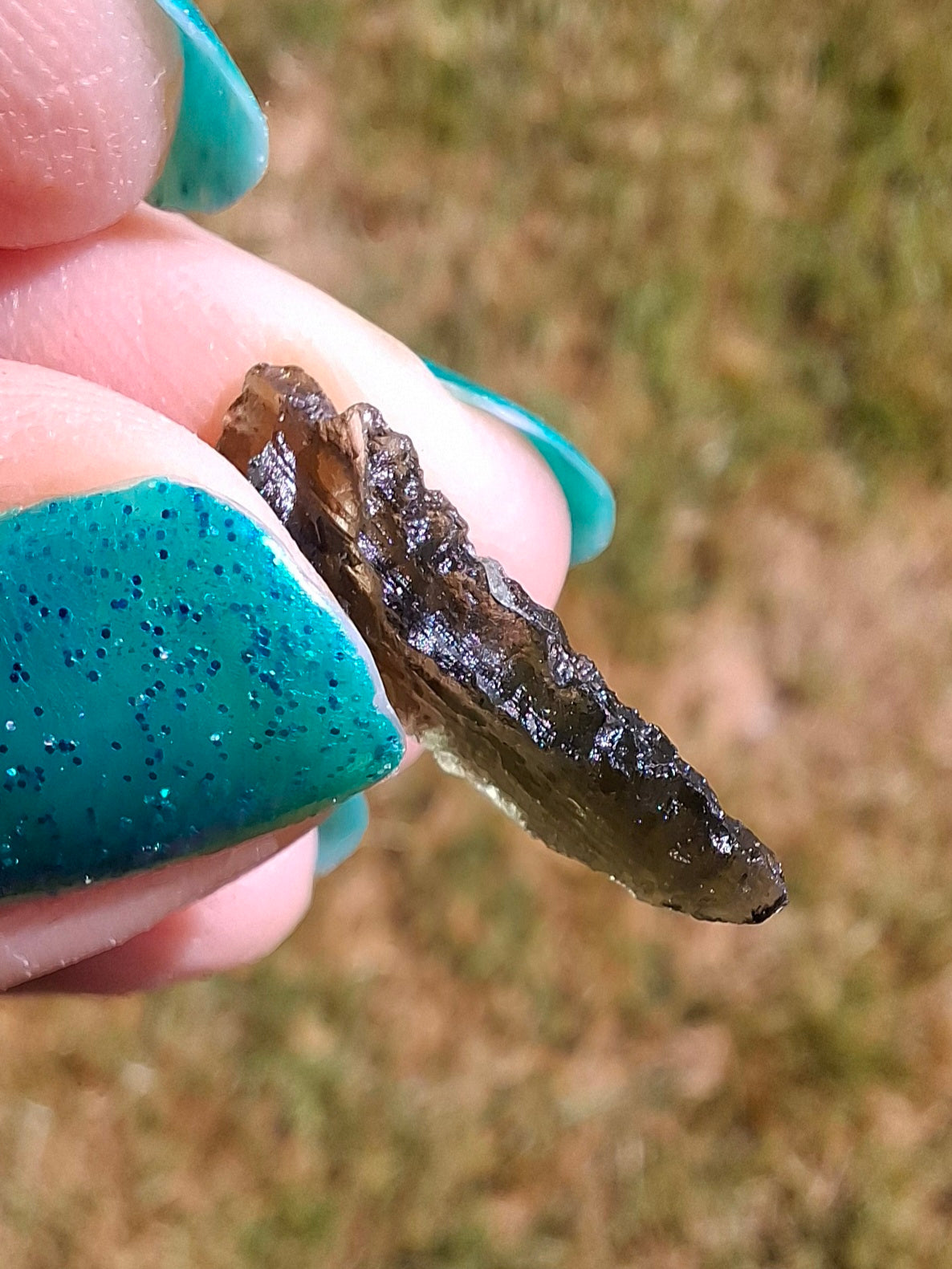 Moldavite Piece, 0.84g, Tektite (Ref: 1418)