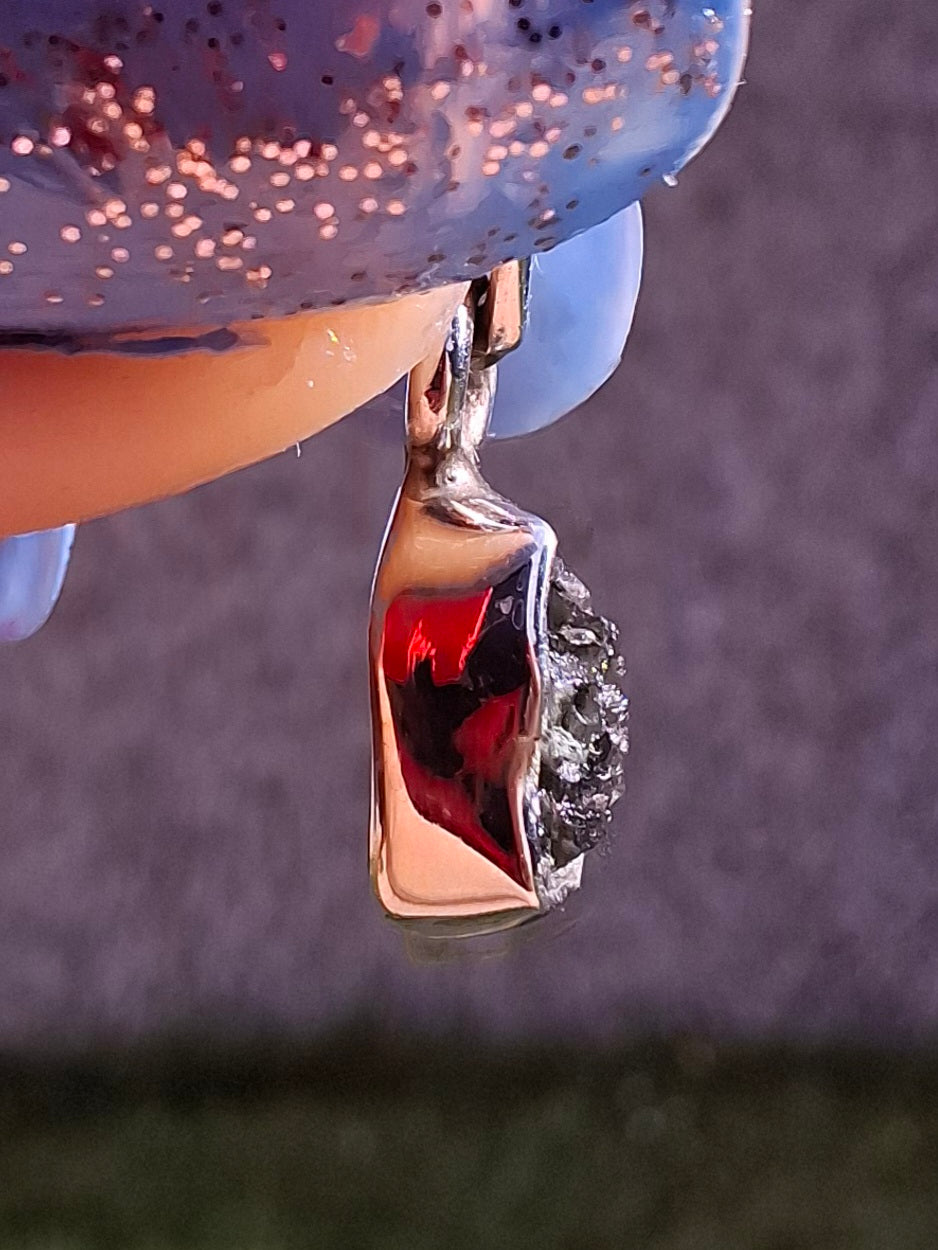 Moldavite Pendant, 925 Silver, Tektite (Ref: P53)