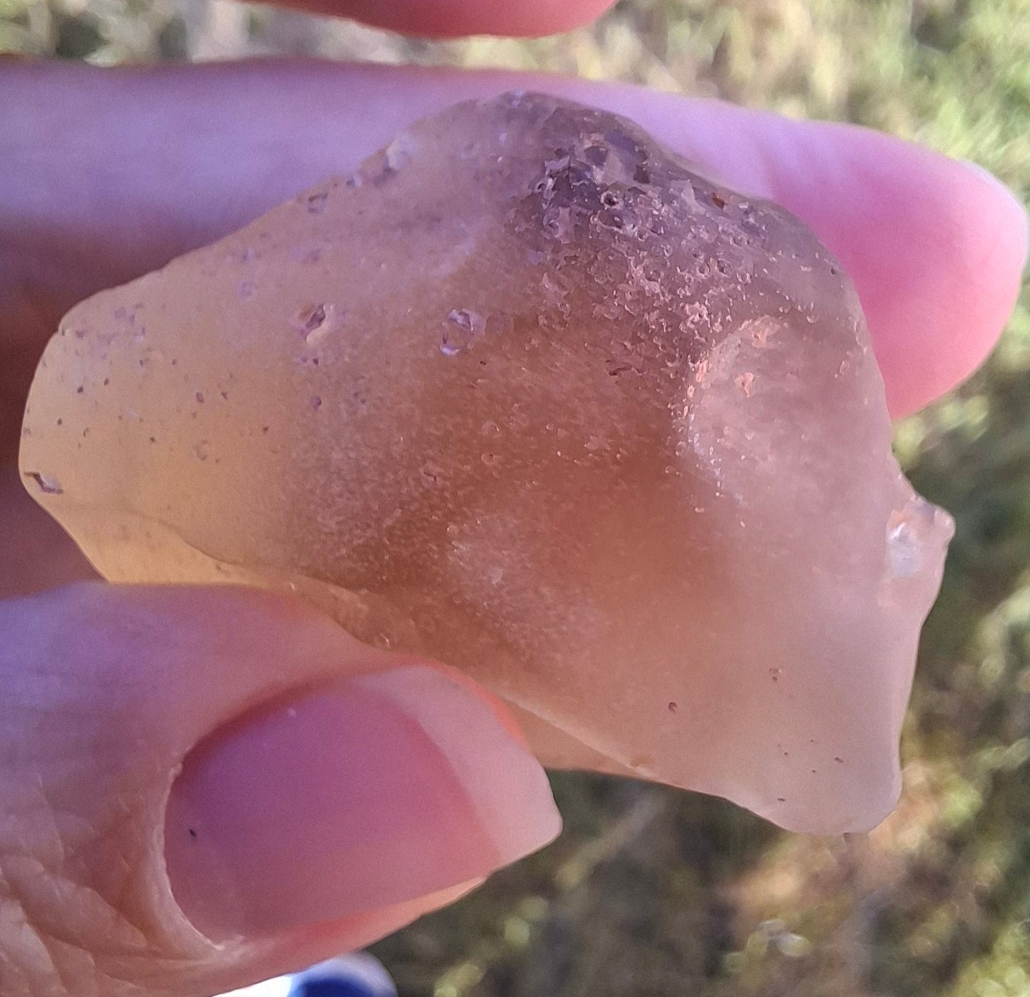 Libyan Desert Glass Piece, 29.87g, Tektite (Ref: LE238)