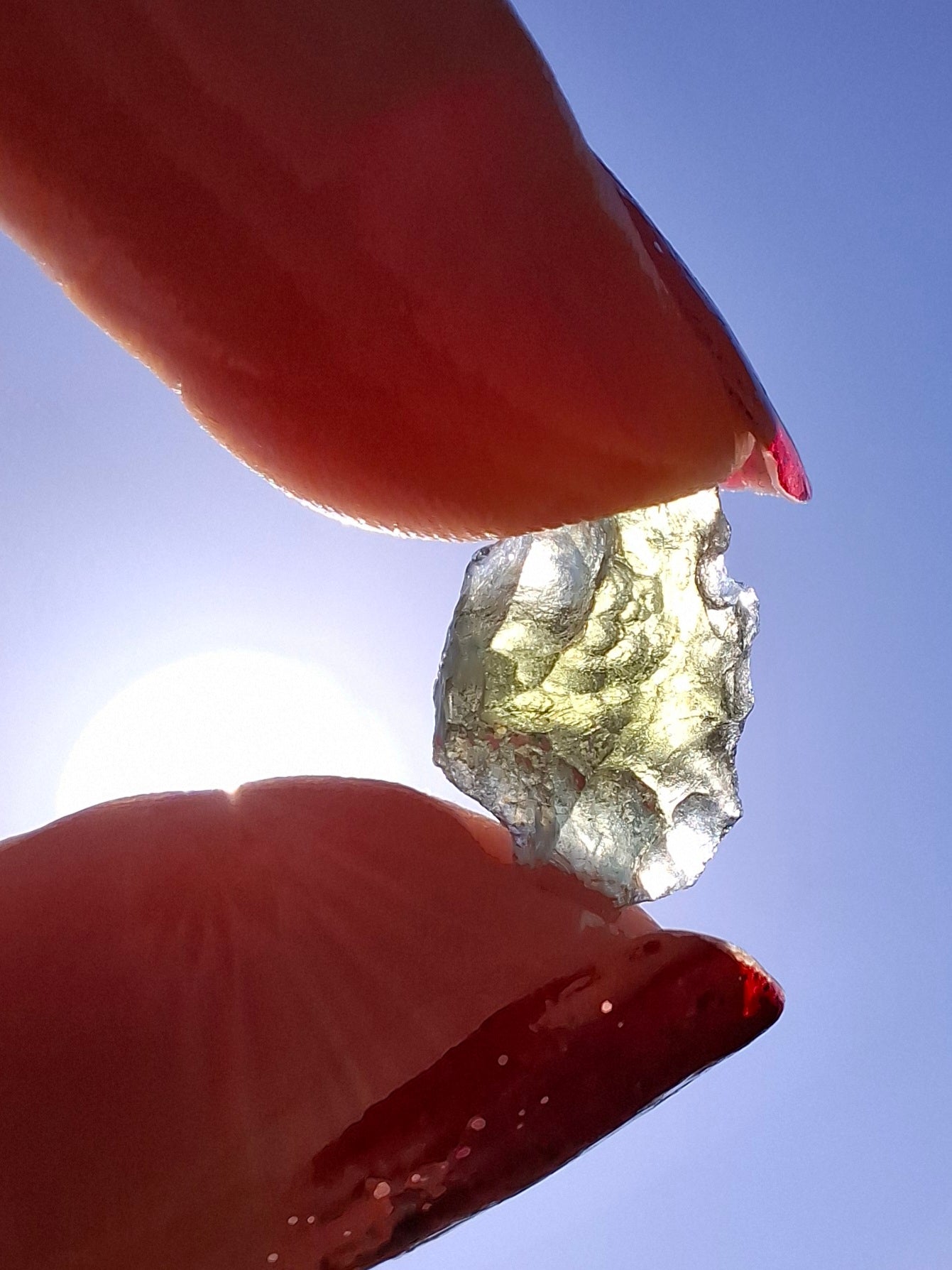 Moldavite Piece, 0.70g, Tektite (Ref: 1475)