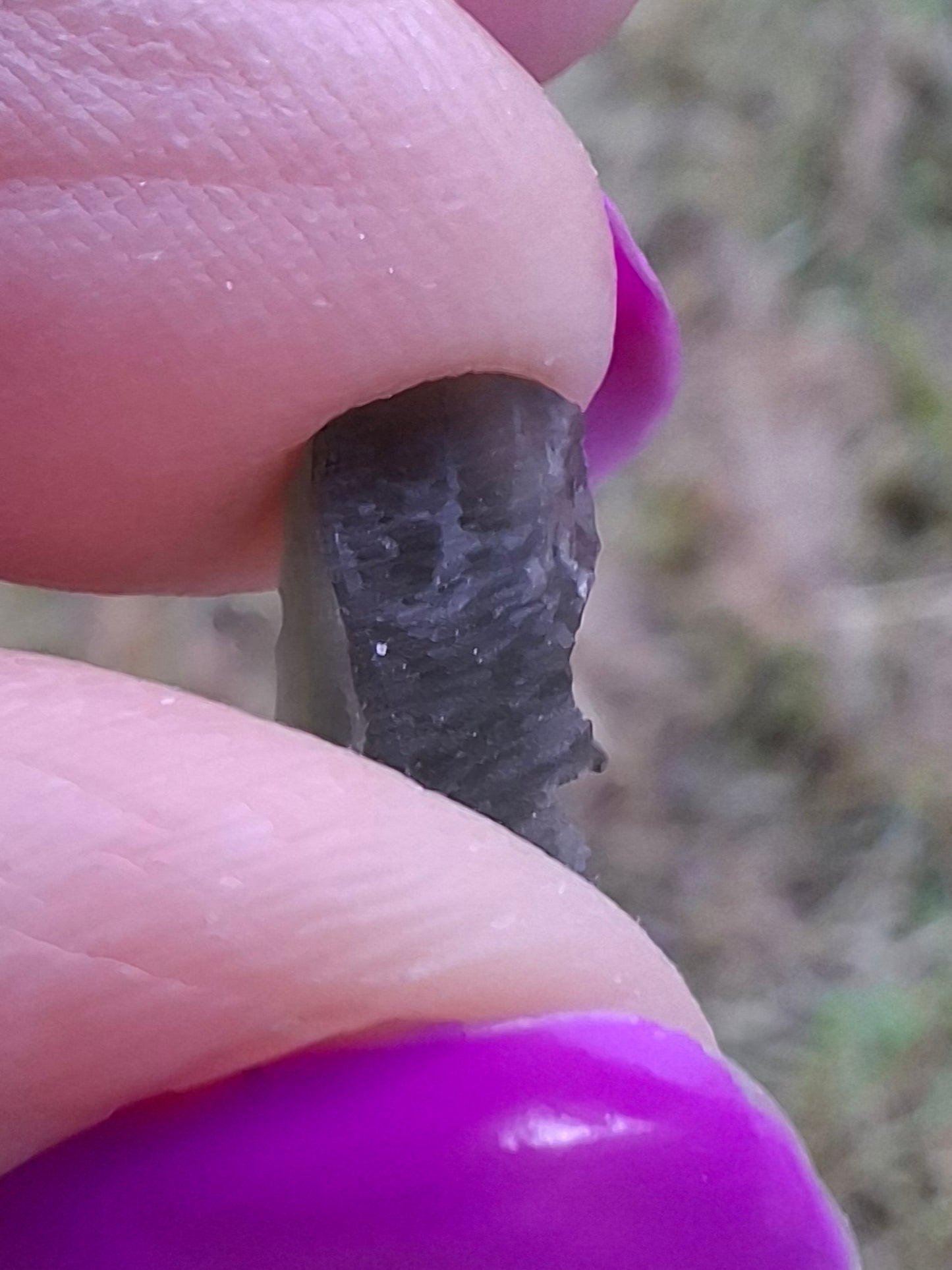 Moldavite Piece, 0.57g, Tektite (Ref: 1439)