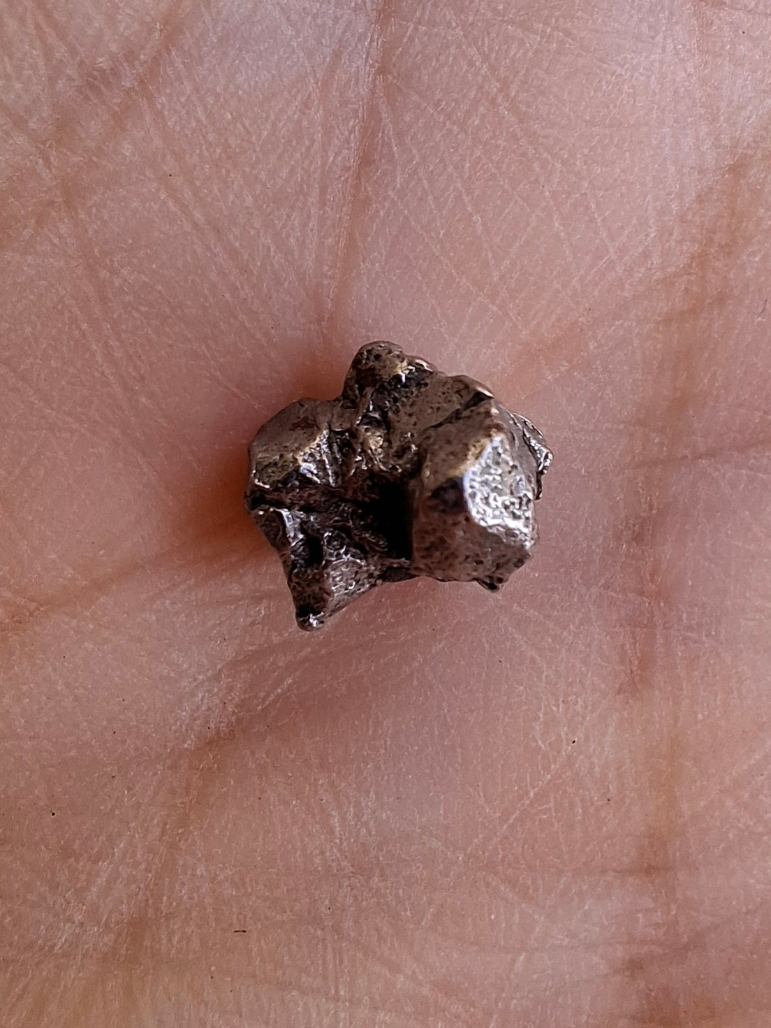 Campo del Cielo, 1.18g, Nickel Iron Meteorite (Ref: C10)