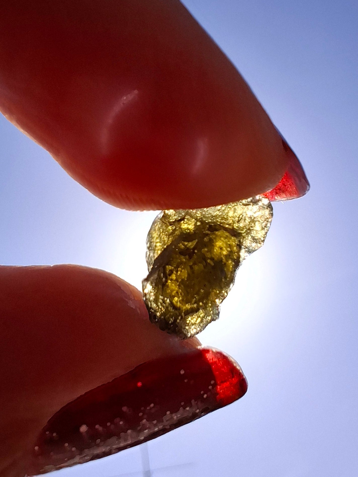 Moldavite Piece, 0.59g, Tektite (Ref: 1465)