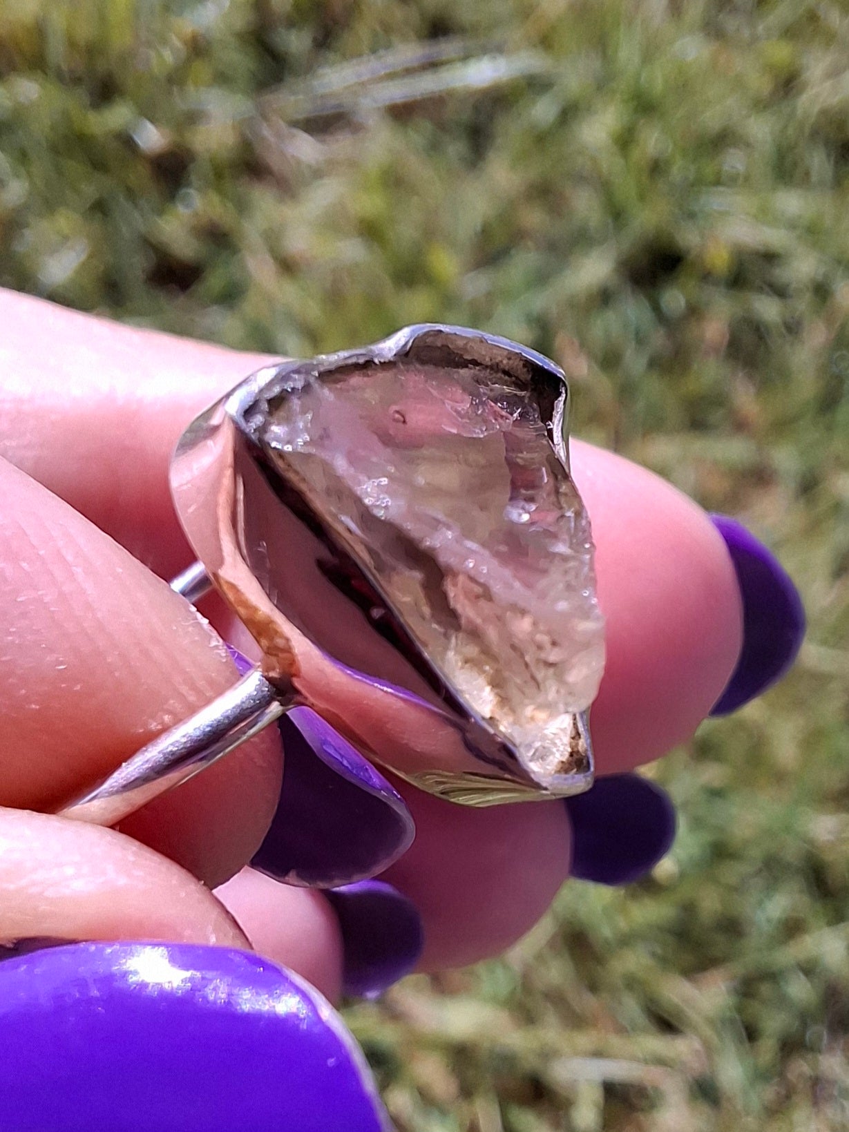 Libyan Desert Glass Ring, size large V, 925 Silver, Tektite (Ref: LR55)