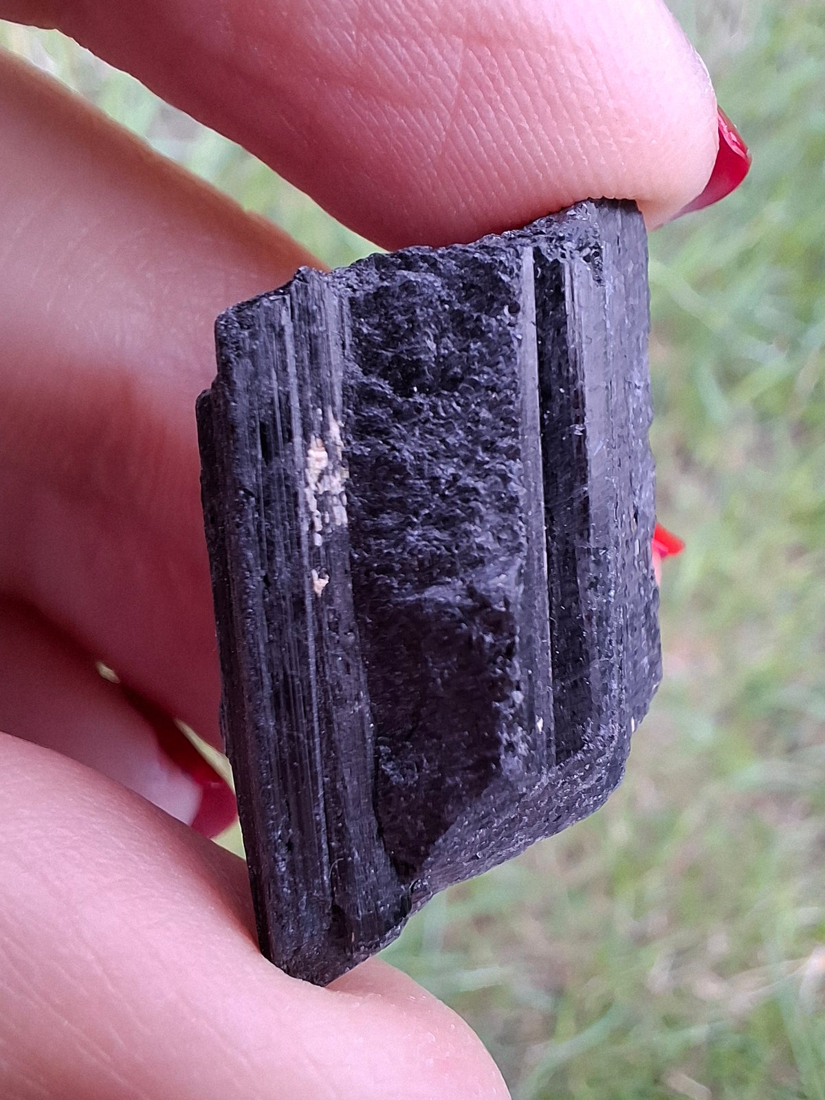 Black Tourmaline RAW, 12.40g, Crystal (Ref: RBT2)