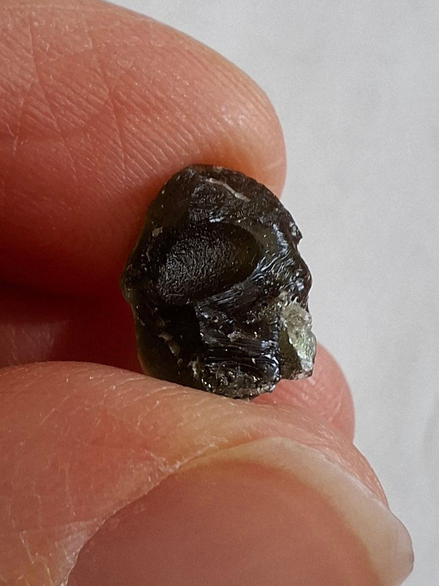 Moldavite Piece, 0.90g, Tektite (Ref: E209)
