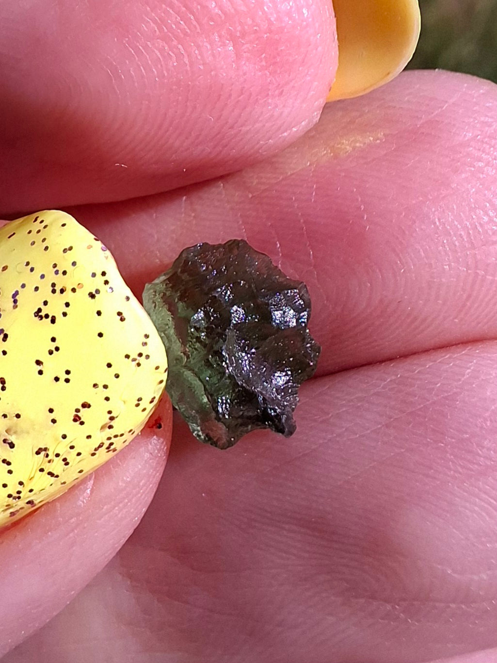 Moldavite small Piece, 0.40g, Tektite (Ref: 1479)