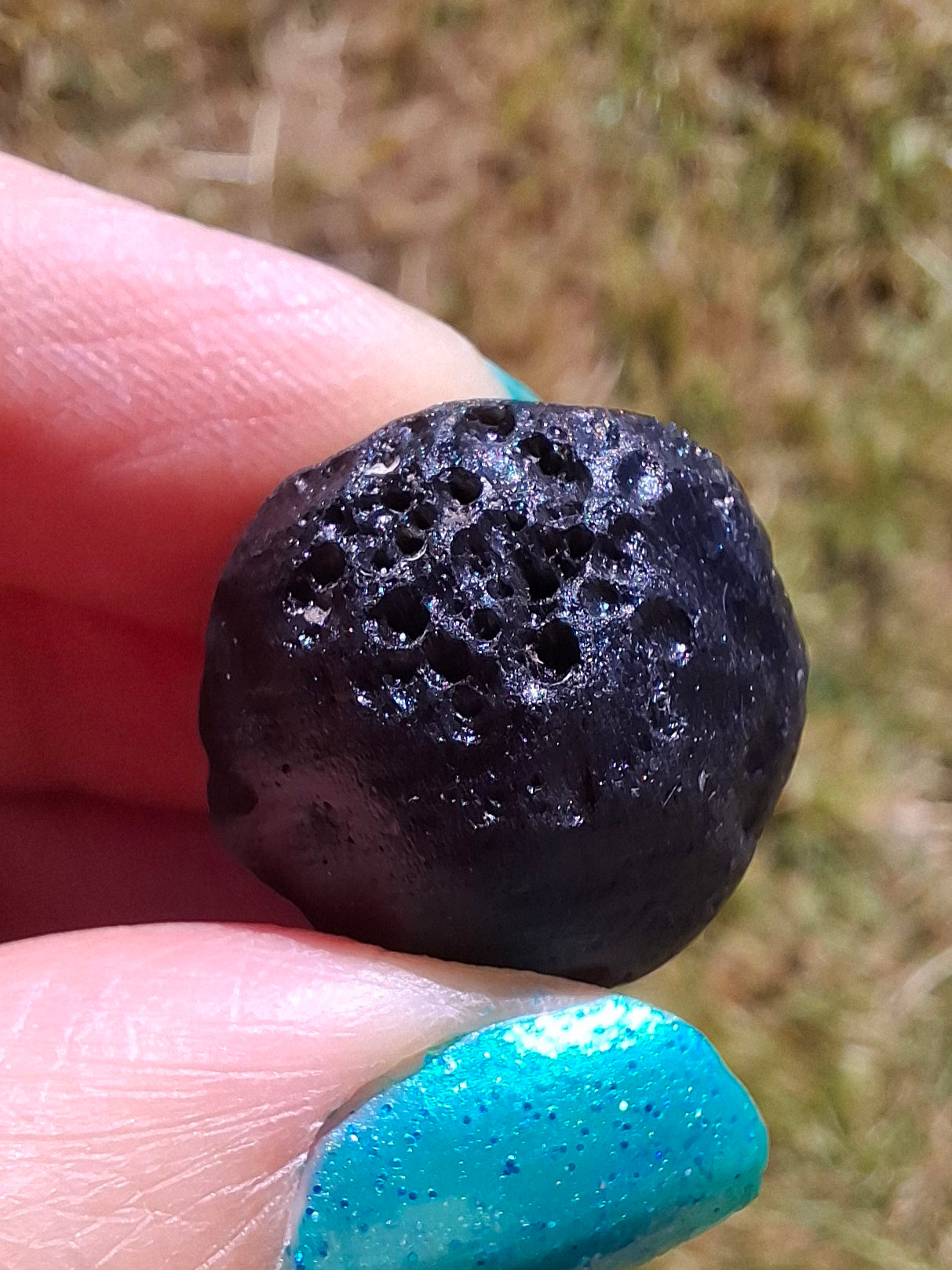 Philippinite (Rizalite), 11.31g, Tektite