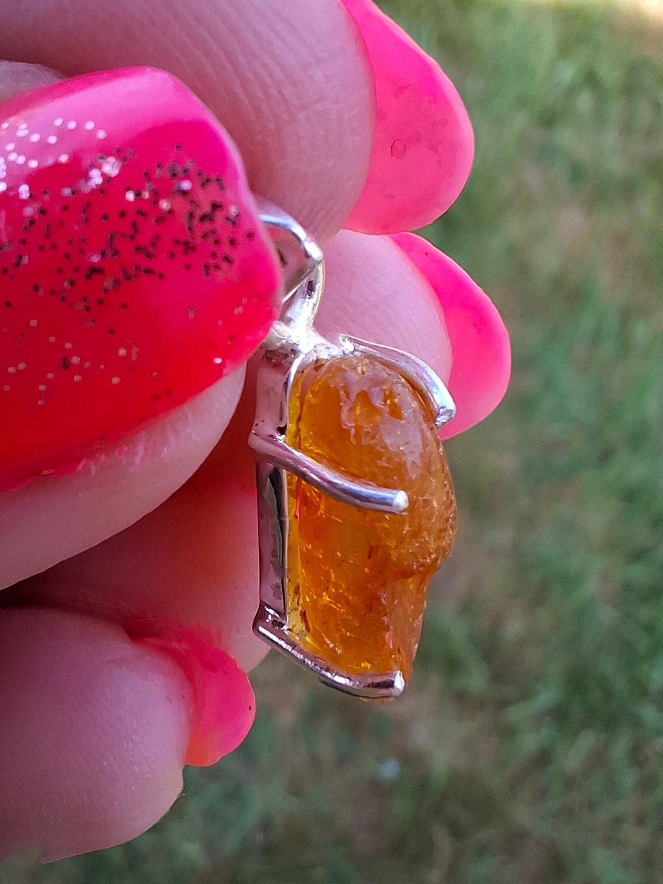 Baltic Amber Pendant, 925 Silver, Fossil (Ref: AP21)