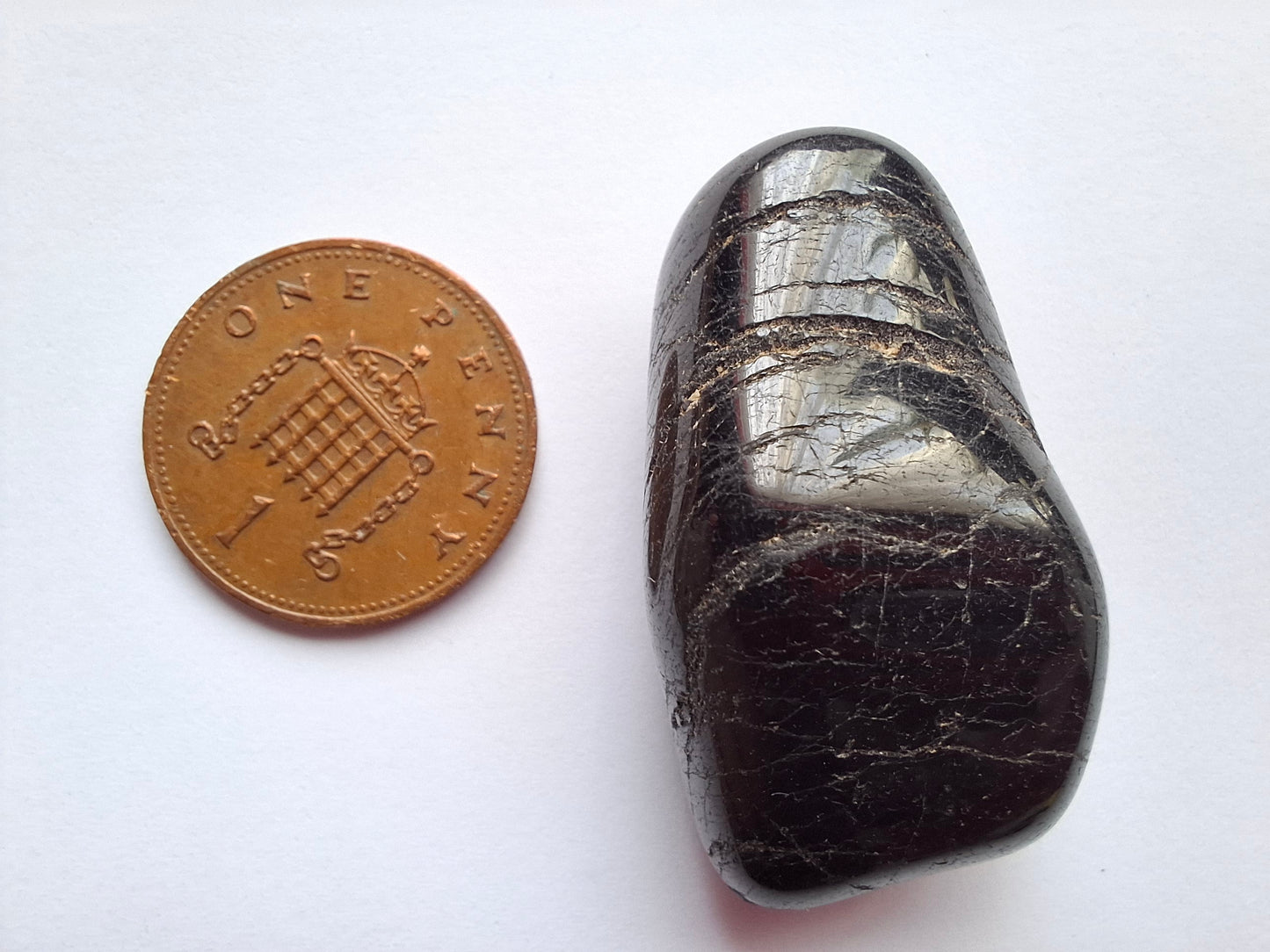 Black Tourmaline, Tumble Stone, Crystal (Ref: T216)