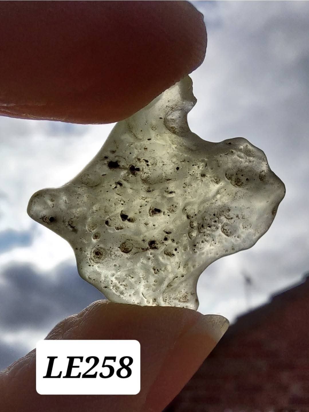 Libyan Desert Glass Piece, 5.68g, Tektite (Ref: LE258)