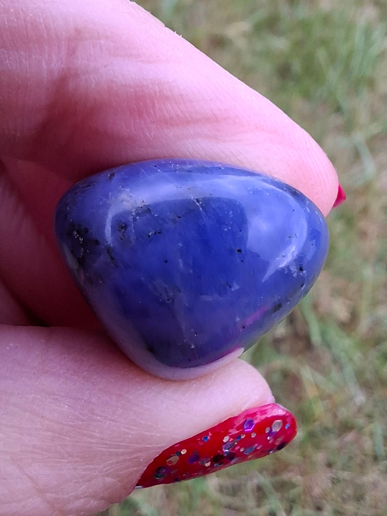 Sodalite, Tumble Stone, Crystal (Ref: T151)
