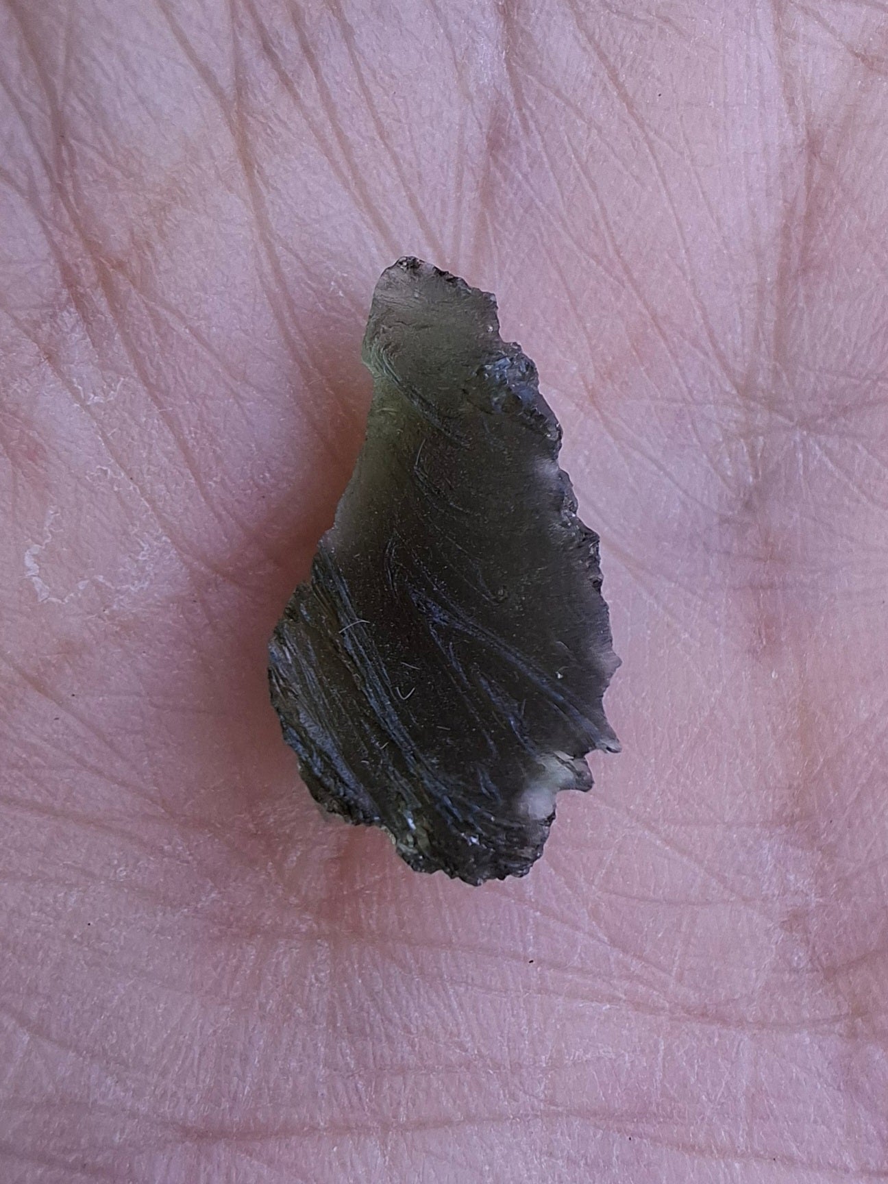 Moldavite Piece, 0.98g, Tektite (Ref: 1388)