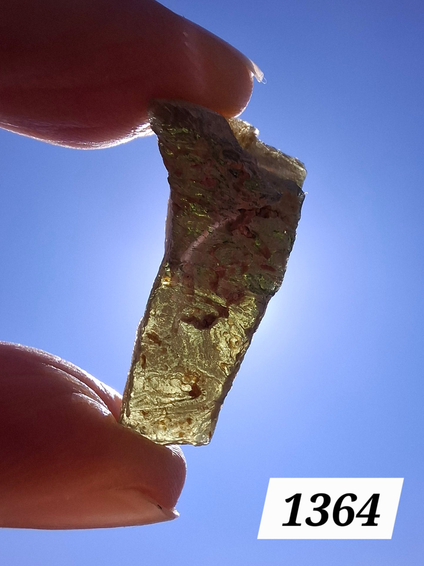 Moldavite Piece, SNOWFLAKE, FROSTED, BARTOCHOV, 3.47g, Tektite (Ref: 1364)