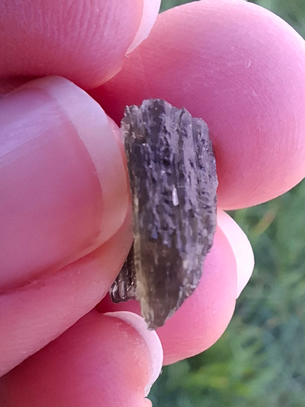 DRILLED, Moldavite Piece, 1.13g, Tektite (Ref: D7)