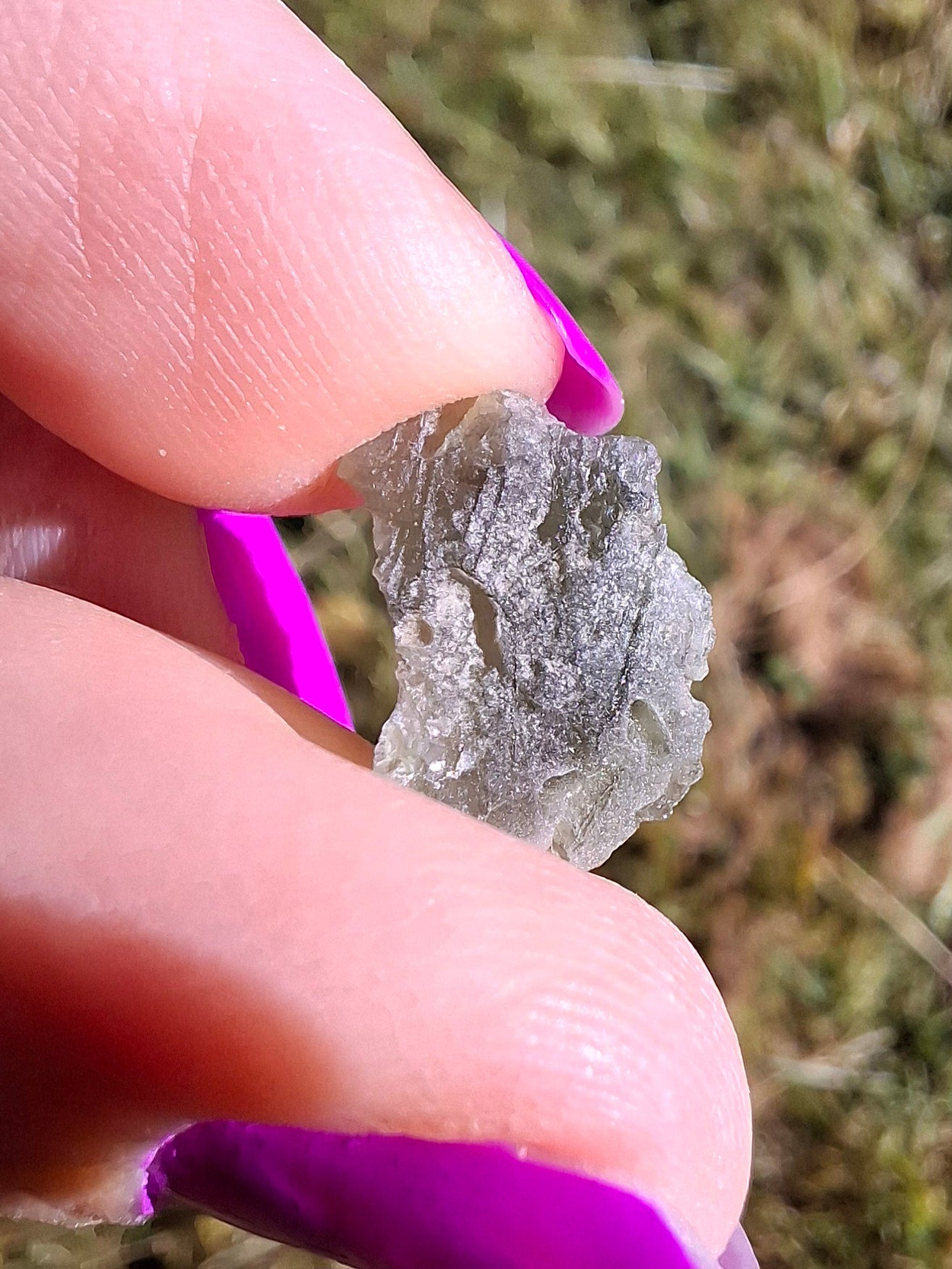 Moldavite Piece, 0.78g, Tektite (Ref: 1451)