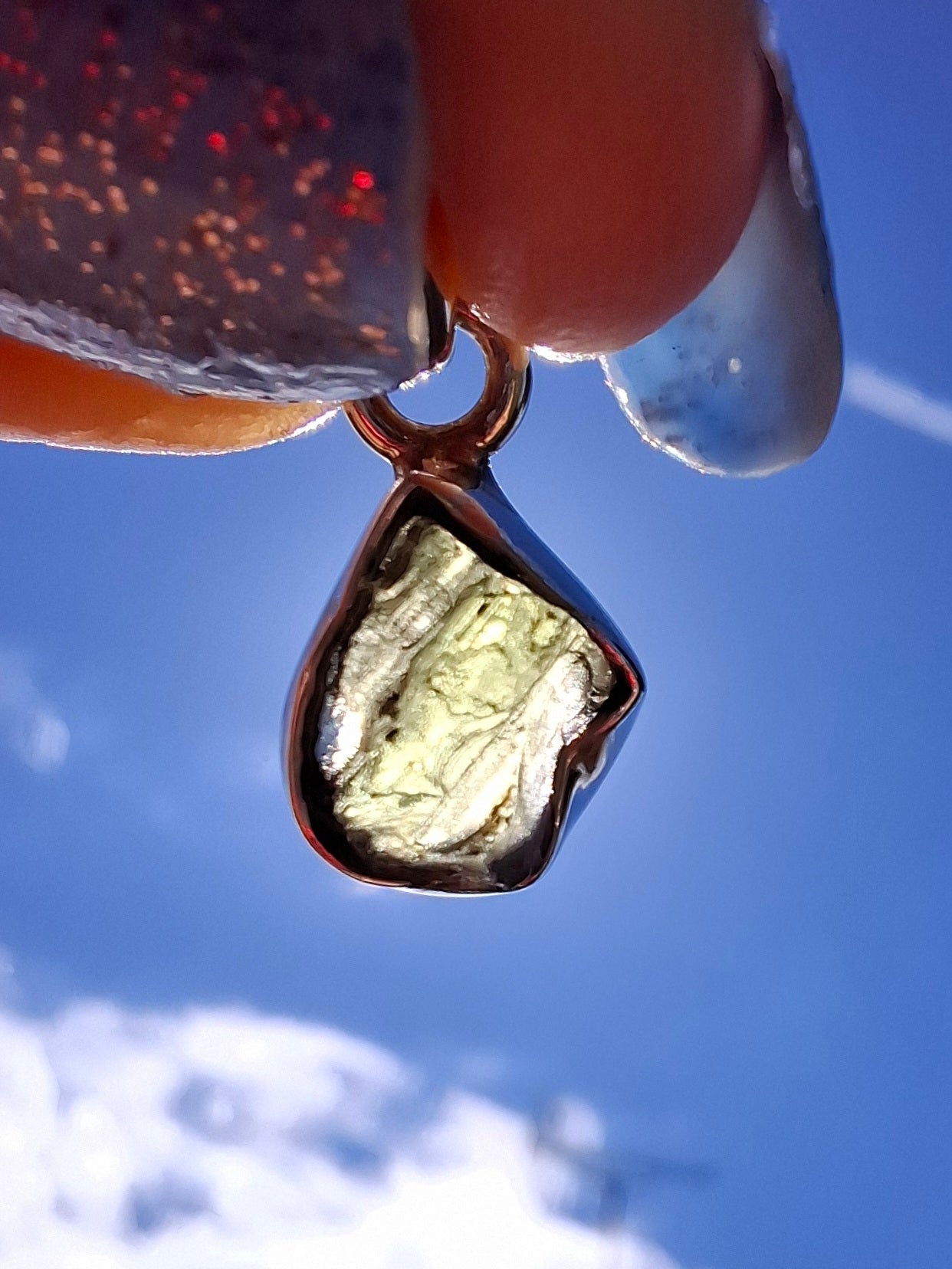 Moldavite Pendant, 925 Silver, Tektite (Ref: P92)