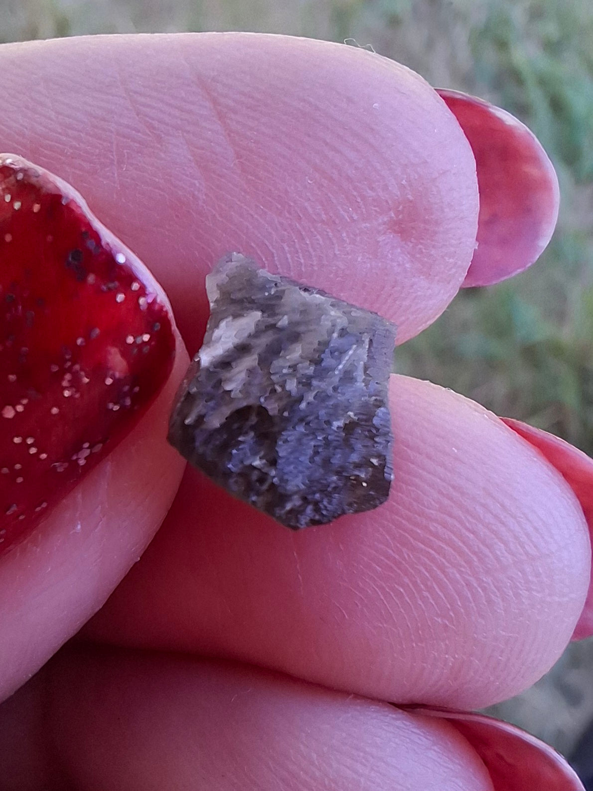 Moldavite Piece, 0.59g, Tektite (Ref: 1472)
