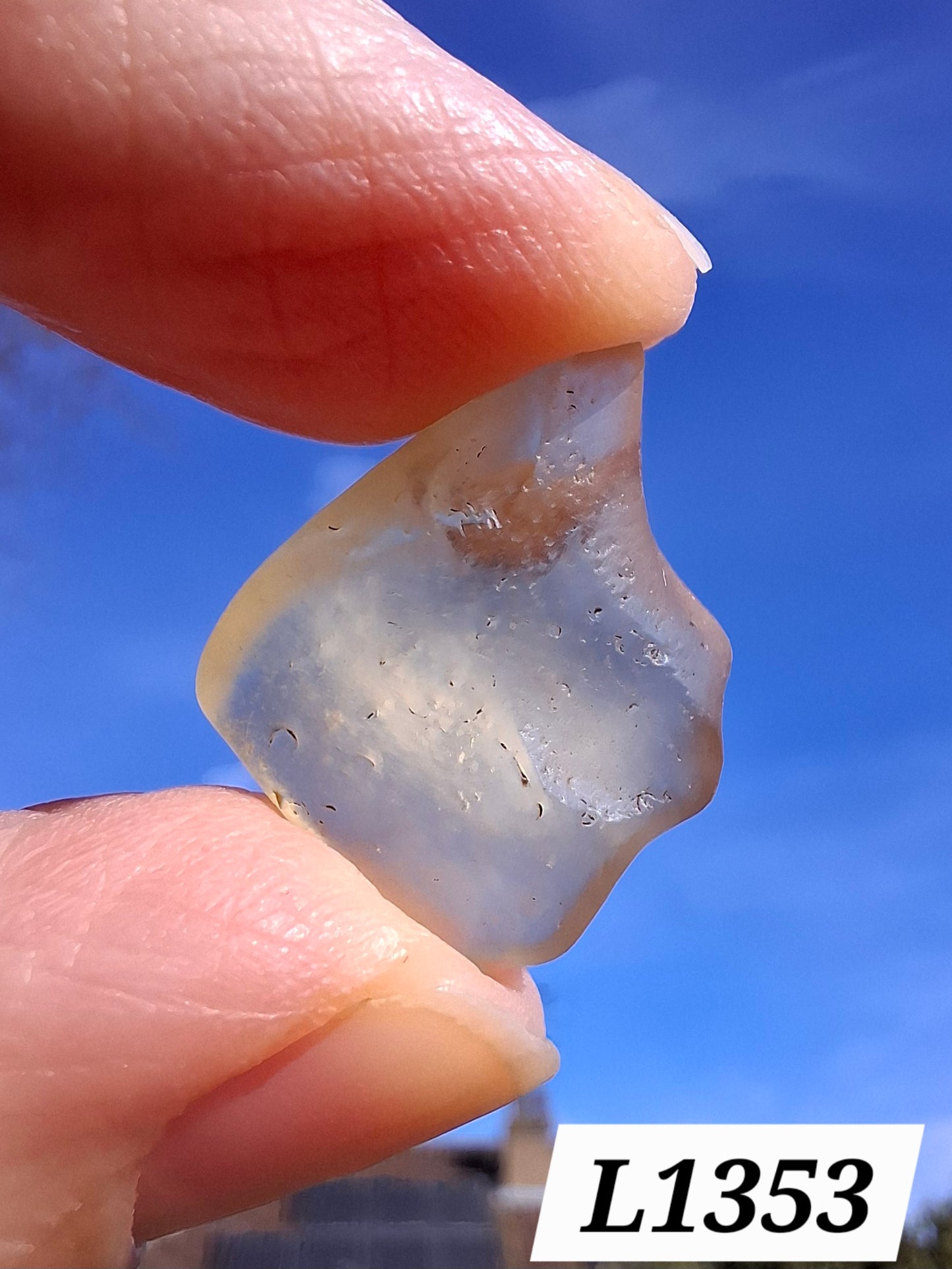 Libyan Desert Glass small Piece, 2.38g, Tektite (Ref: L1353)
