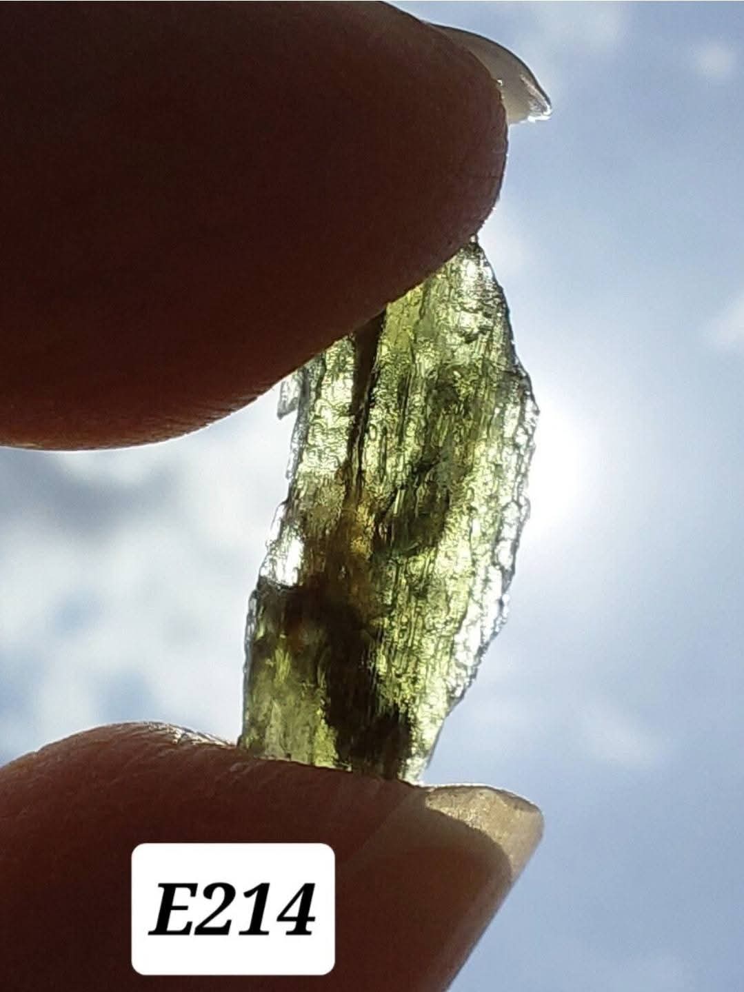 Moldavite Piece, 0.70g, Tektite (Ref: E214)