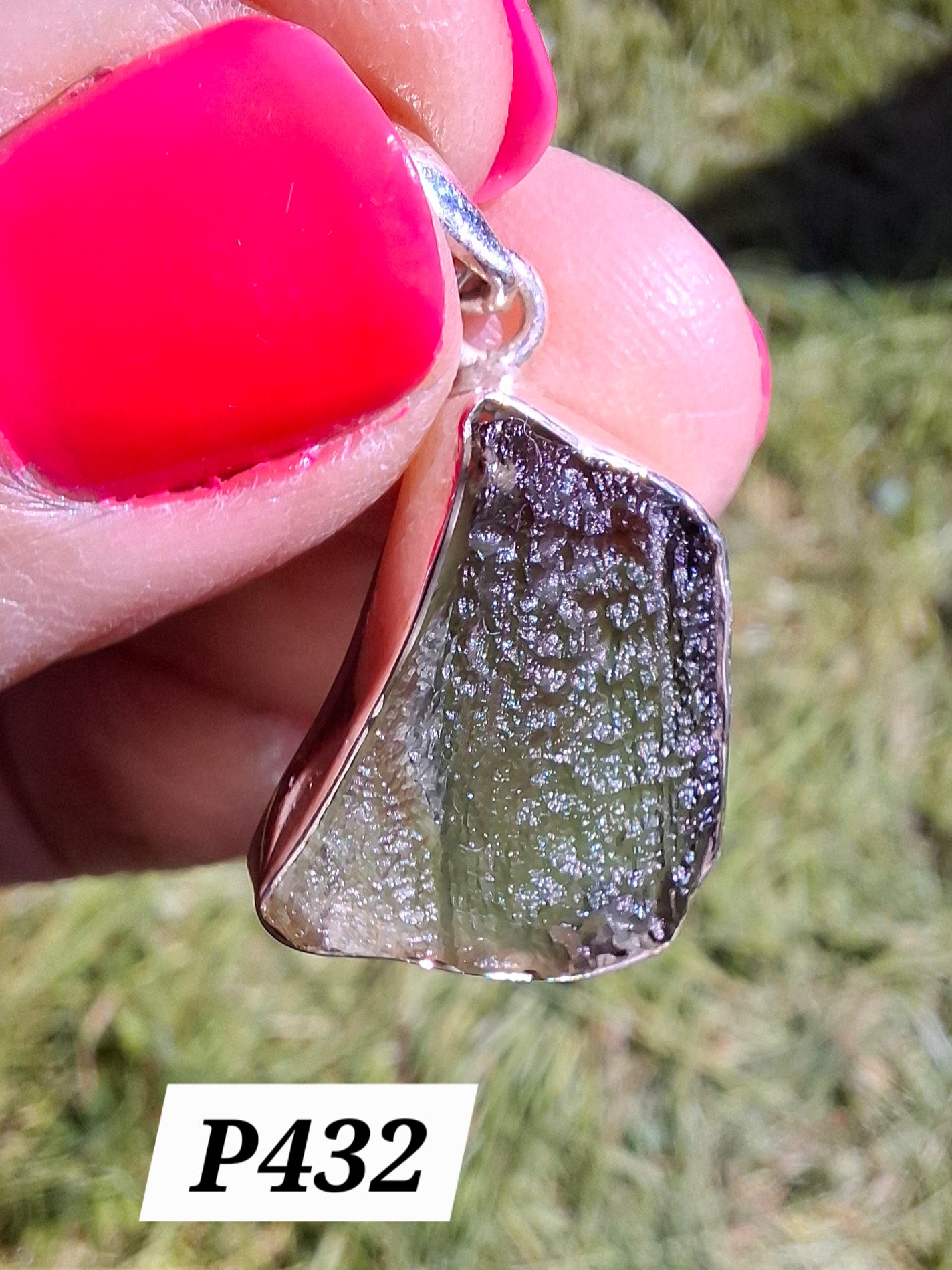 Moldavite Pendant, 925 Silver, Tektite (Ref: P432)