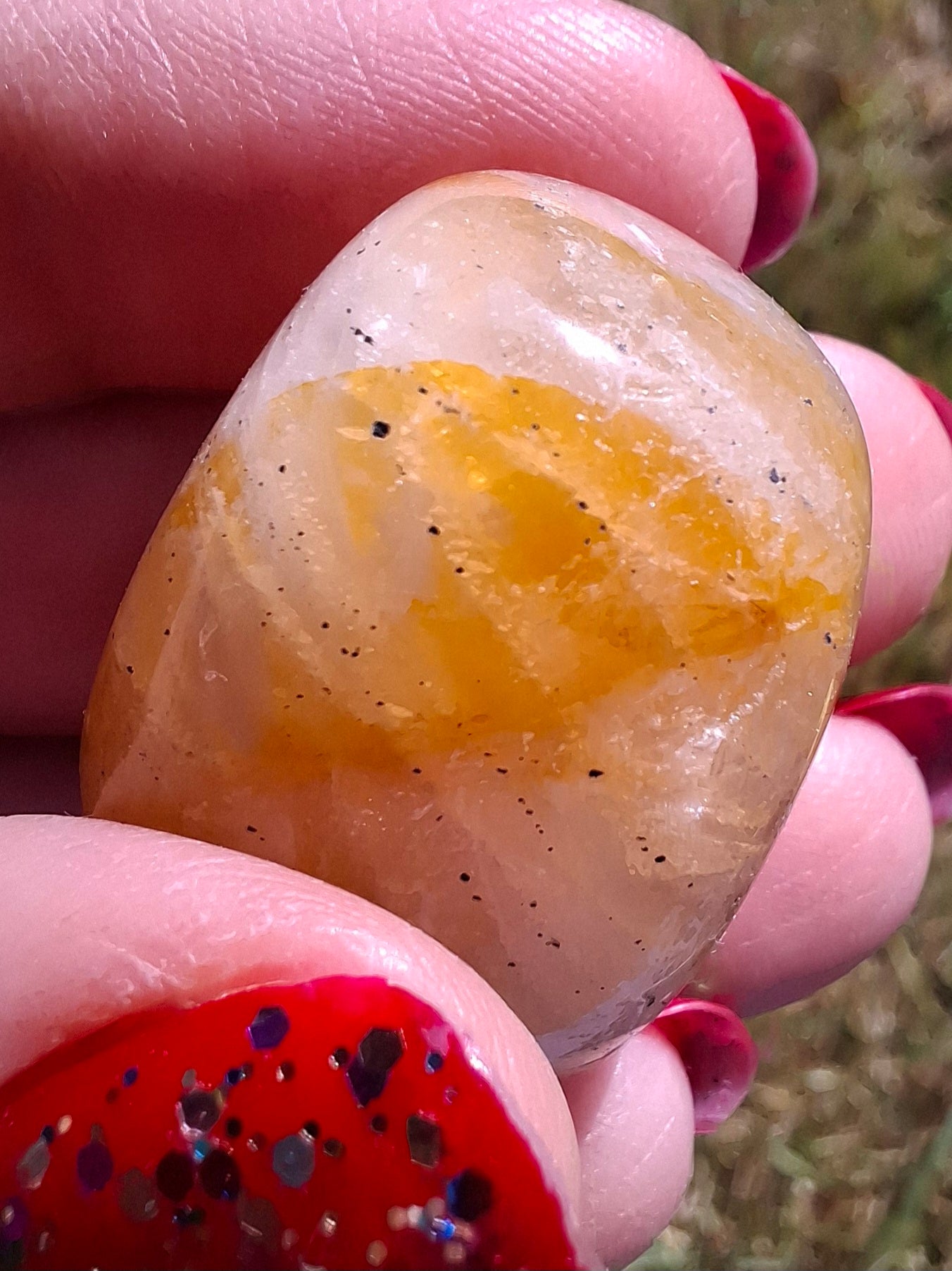Golden Healer, Tumble Stone, Crystal (Ref: T191)