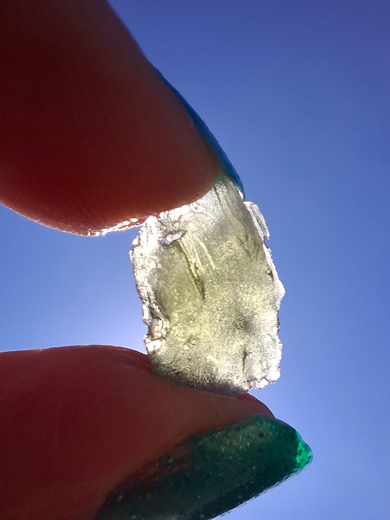 Moldavite Piece, 0.74g, Tektite (Ref: 1417)