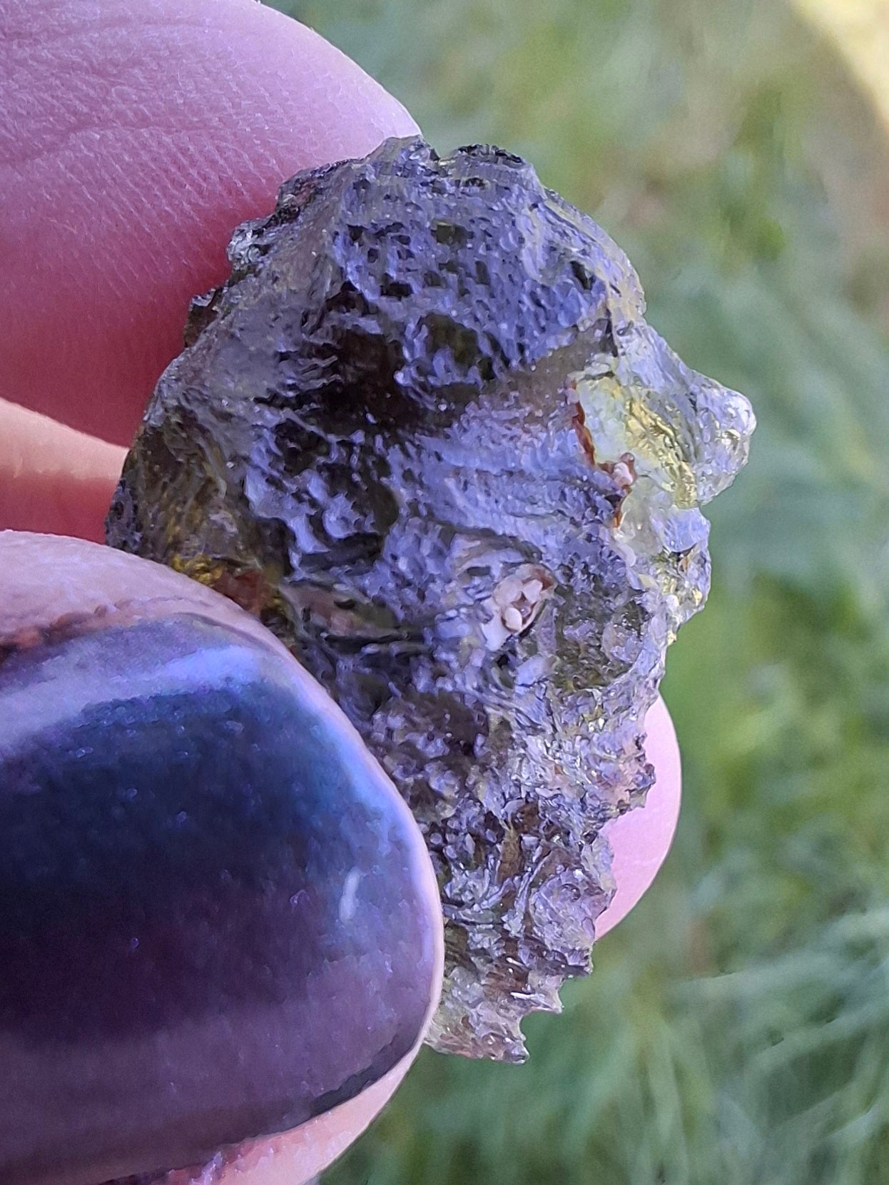 Moldavite Piece, NESMEN, 5.46g, Tektite (Ref: 1373)