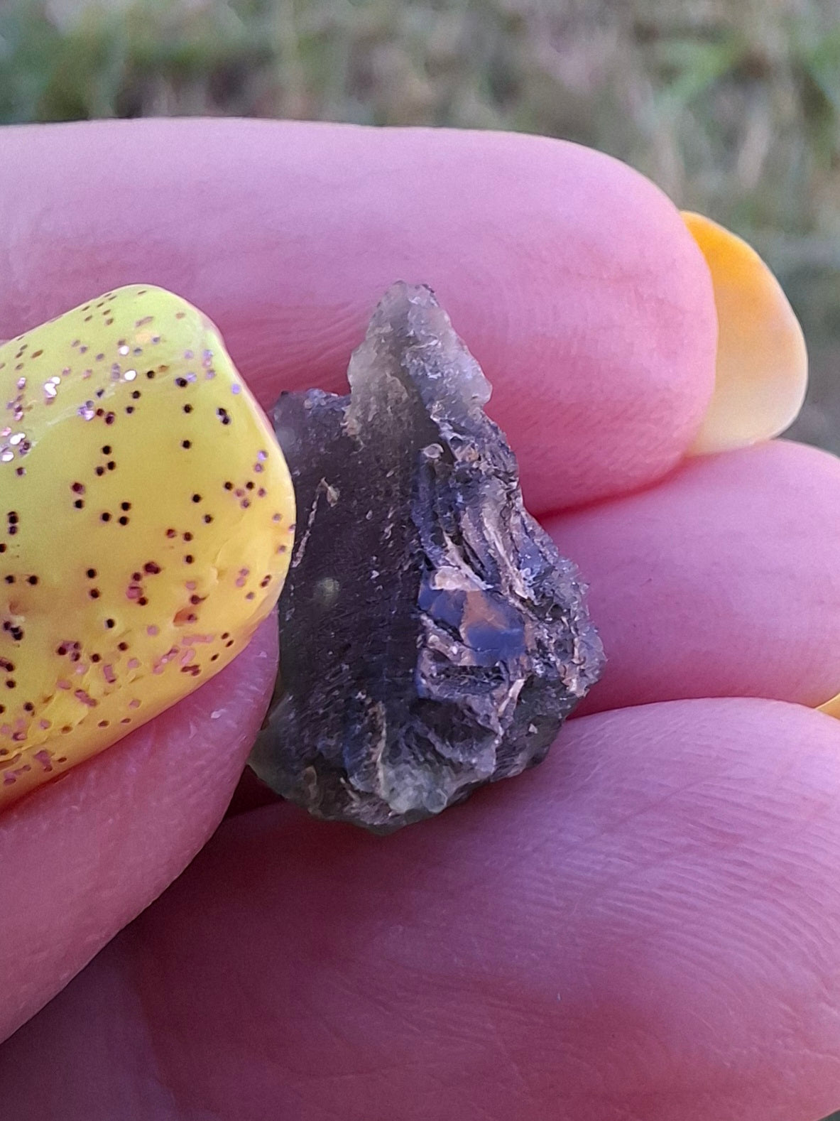 Moldavite Piece, 1.23g, Tektite (Ref: 1484)