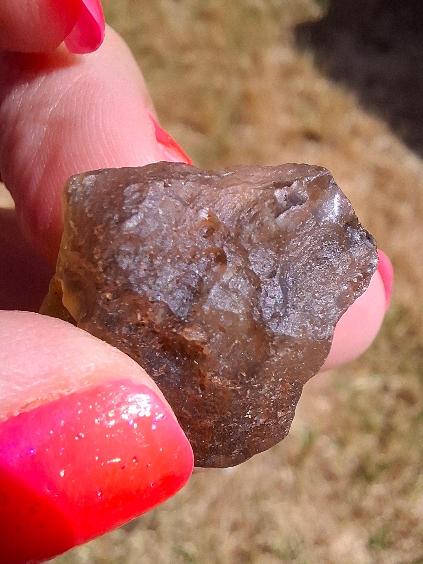 Libyan Desert Glass (darker) Piece, 11.69g, Tektite (Ref: L1366)