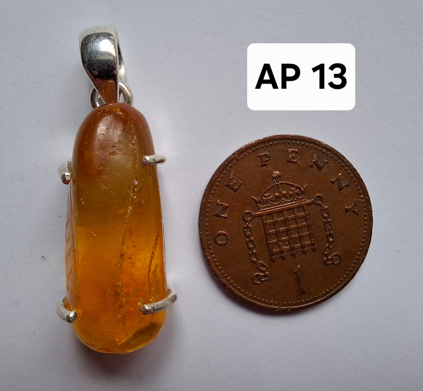 Baltic Amber Pendant, 925 Silver, Fossil (Ref: AP13)