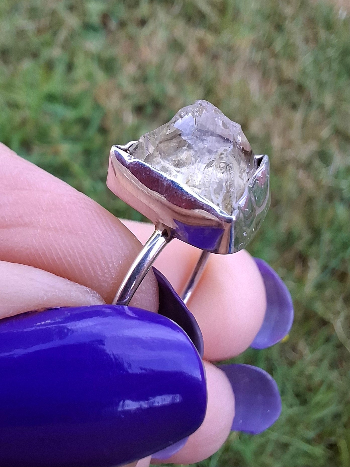 Libyan Desert Glass Ring, size large V, 925 Silver, Tektite (Ref: LR58)