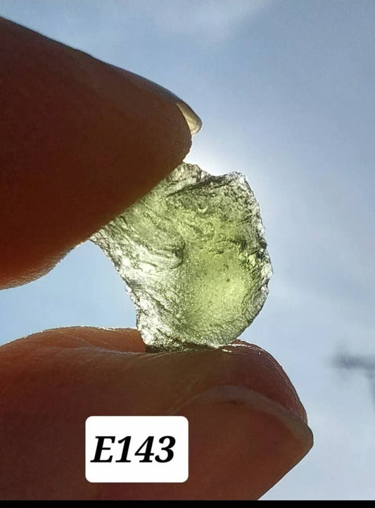 Moldavite Piece, 0.58g, Tektite (Ref: E143)