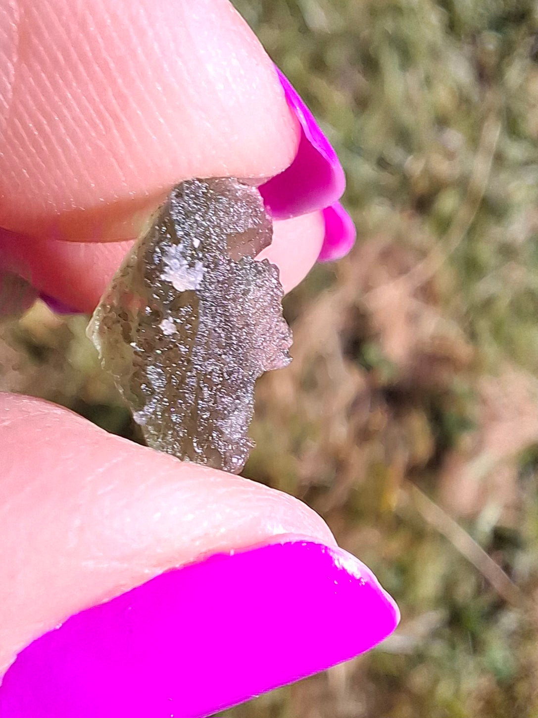 Moldavite Piece, 0.51g, Tektite (Ref: 1450)