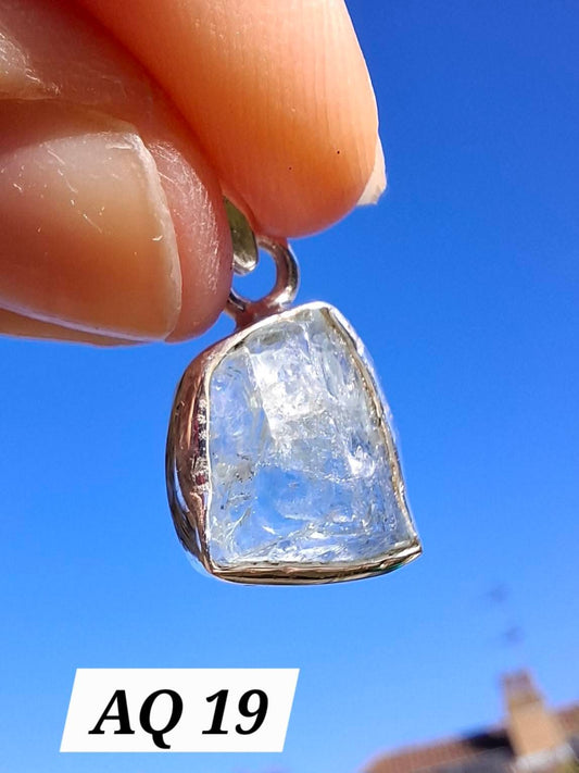 Aquamarine Pendant, 925 Silver, Crystal (Ref: AQ19)