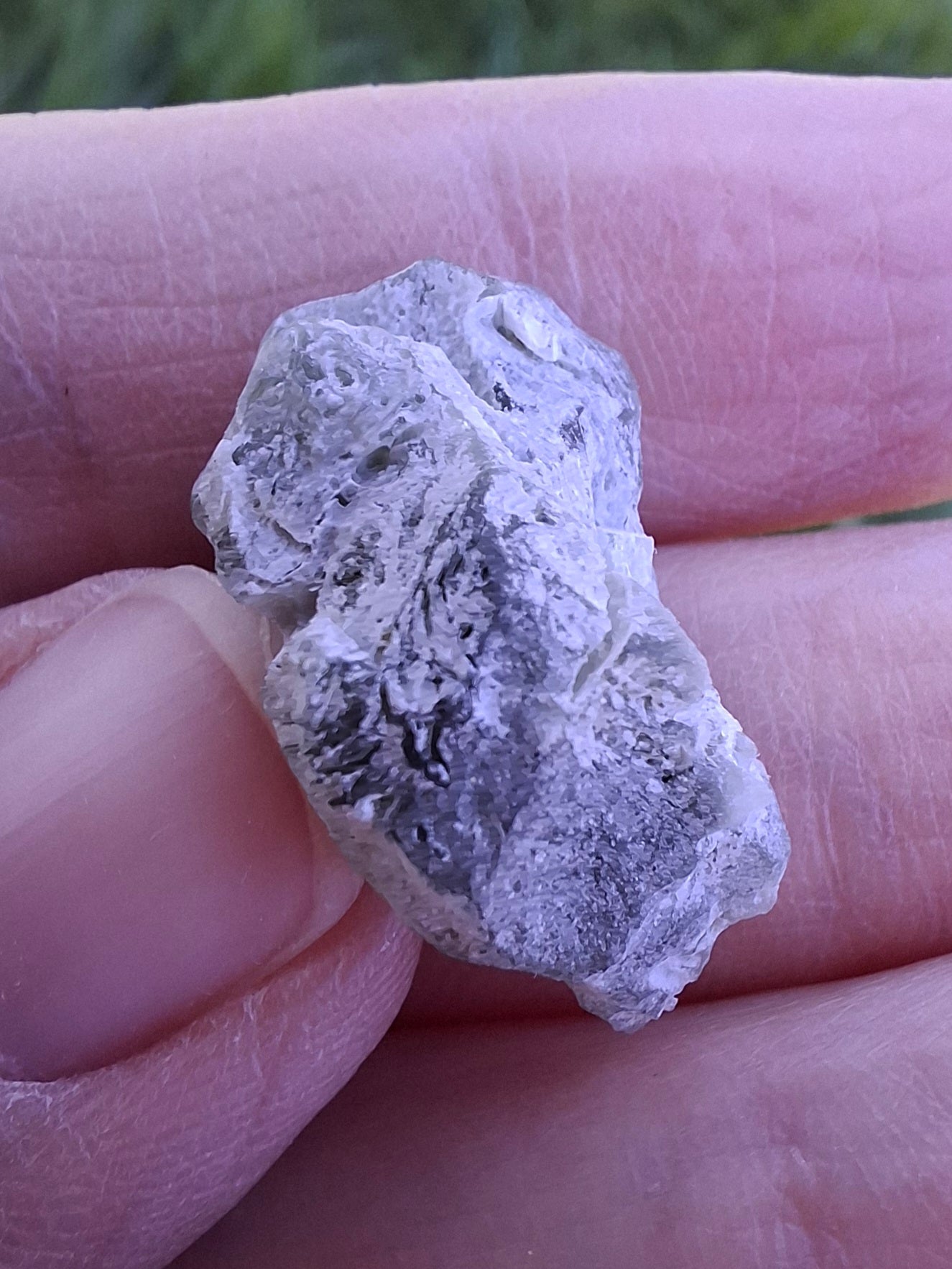 Moldavite Piece, SNOWFLAKE, FROSTED, BARTOCHOV, 4.00g, Tektite (Ref: 1367)
