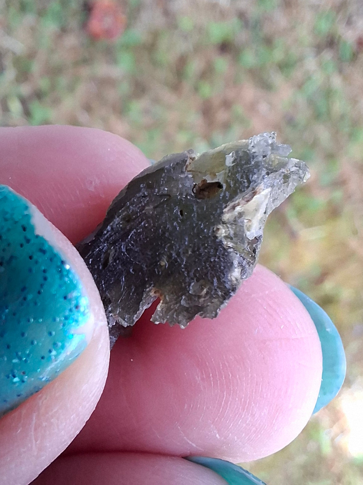 Moldavite Piece, 1.67g, Tektite (Ref: 1423)