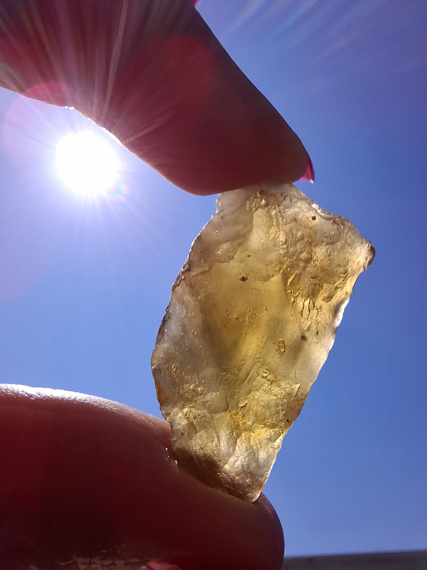 Libyan Desert Glass (darker) Piece, 11.69g, Tektite (Ref: L1366)