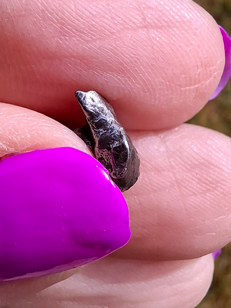 Campo del Cielo, 0.91g, Nickel Iron Meteorite (Ref: C1)