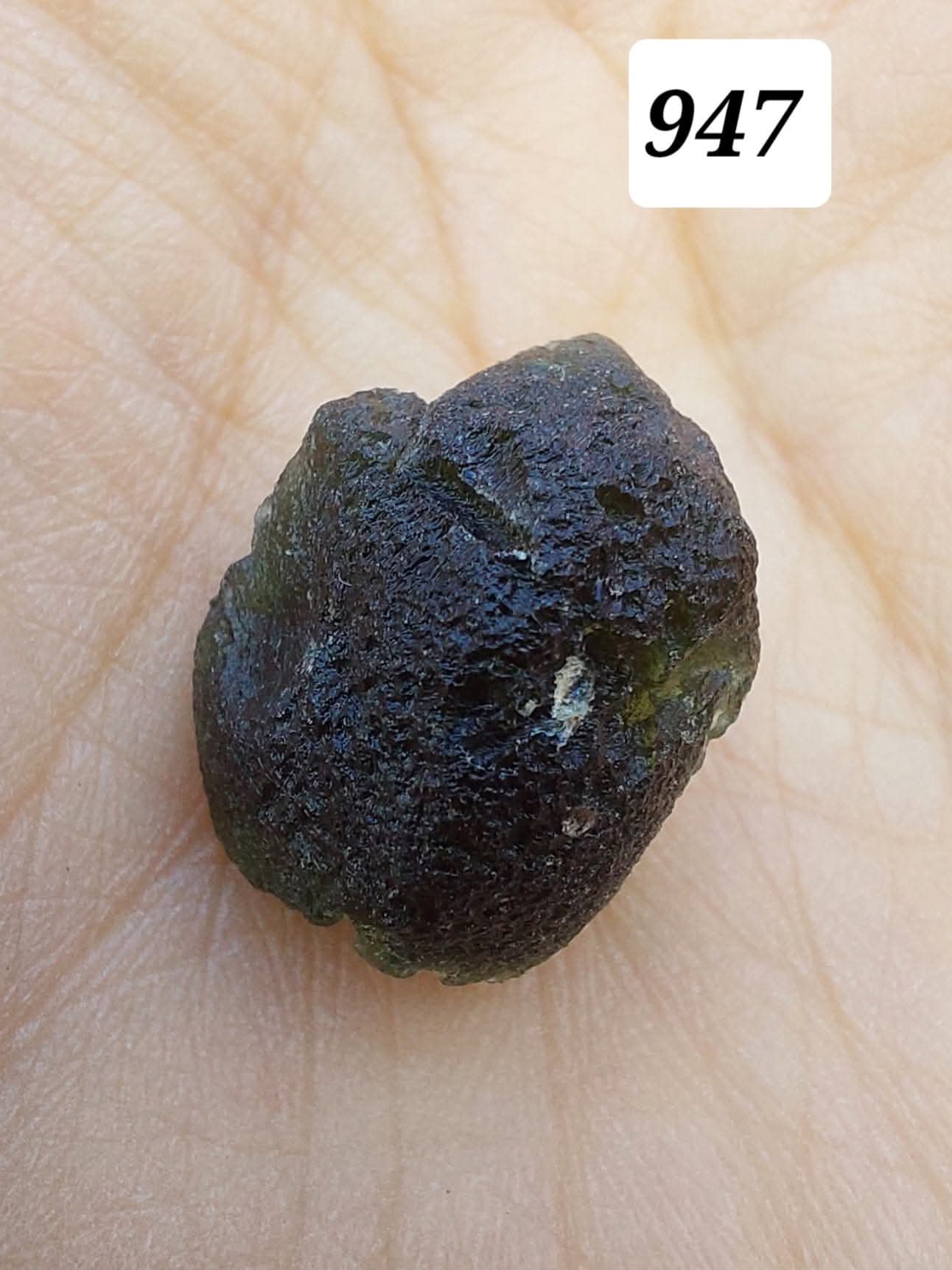 Moldavite Piece, NESMEN,  5.48g, Tektite (Ref: 947)