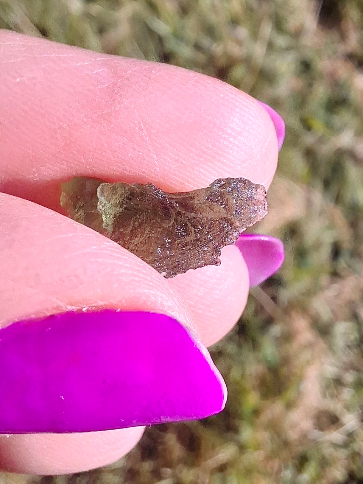Moldavite Piece, 0.51g, Tektite (Ref: 1450)