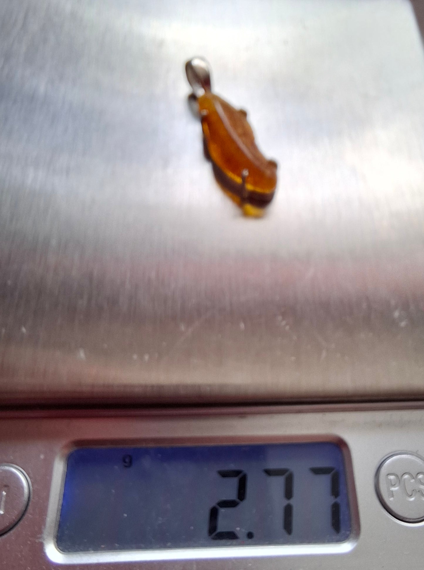 Baltic Amber Pendant, 925 Silver, Fossil (Ref: AP3)