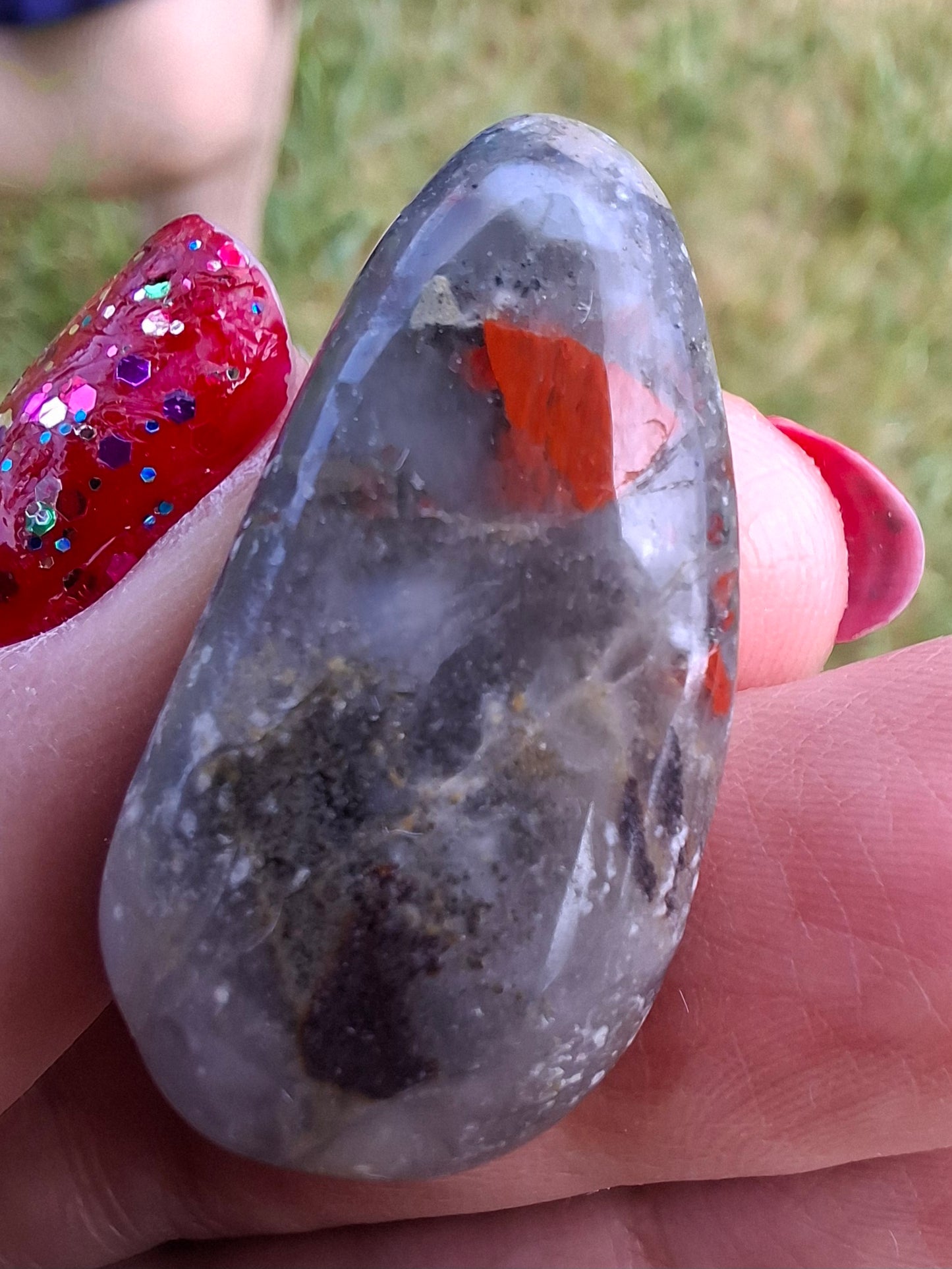 African Blood Stone, Tumble Stone, Crystal (Ref: T177)