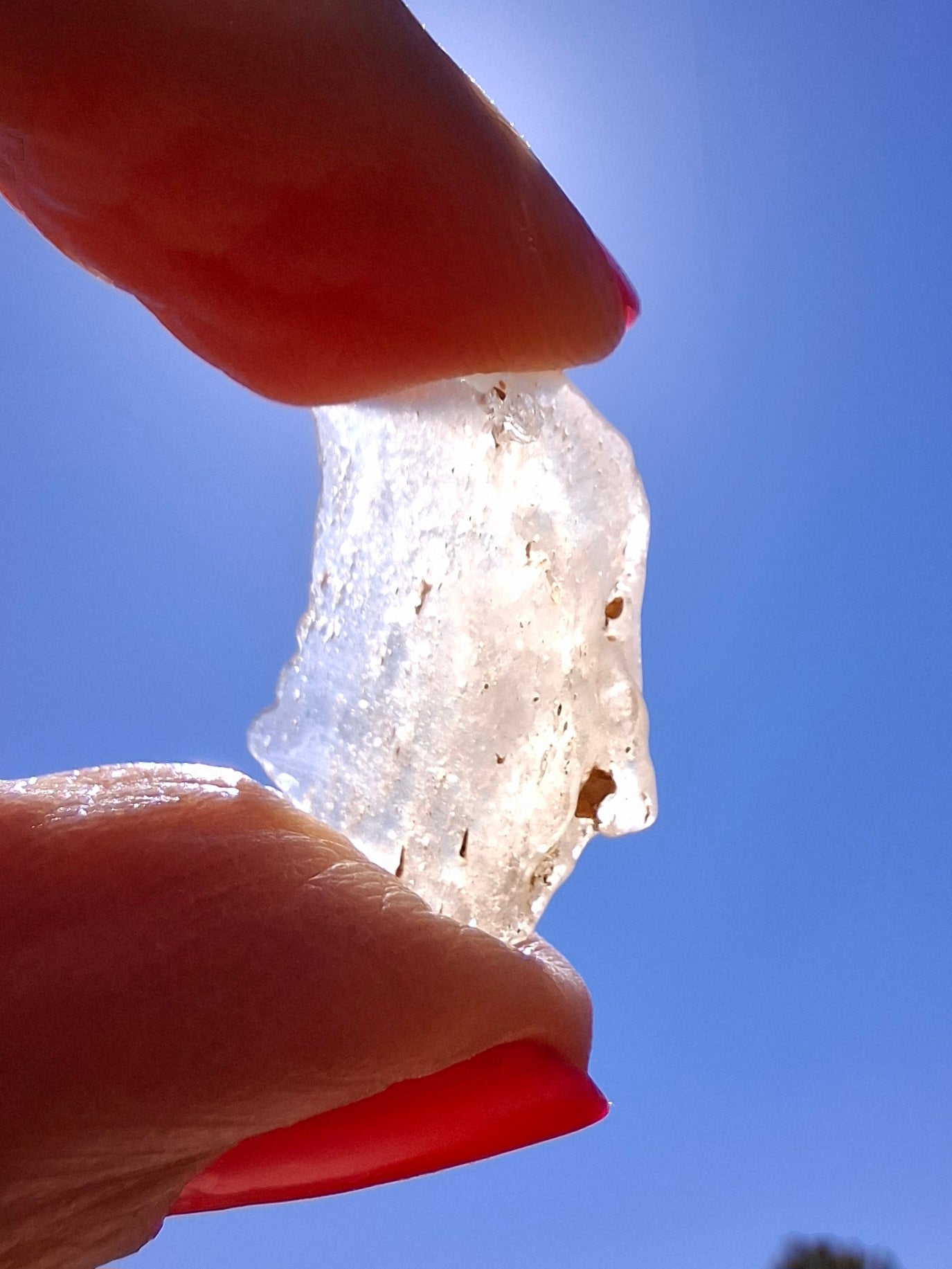 Libyan Desert Glass Piece, 1.90g, Tektite