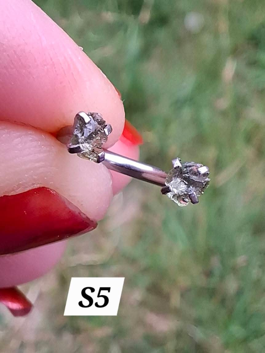 Moldavite (raw) HORSESHOE SEPTUM RING, 16G, Surgical steel, Tektite (Ref: S5)