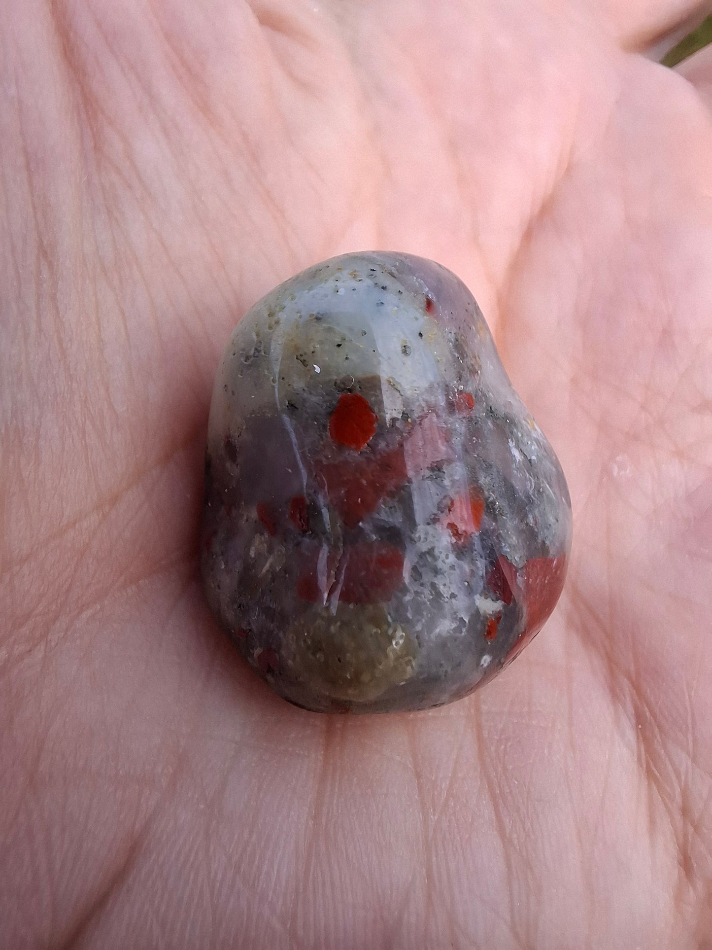 African Blood Stone, Tumble Stone, Crystal (Ref: T175)