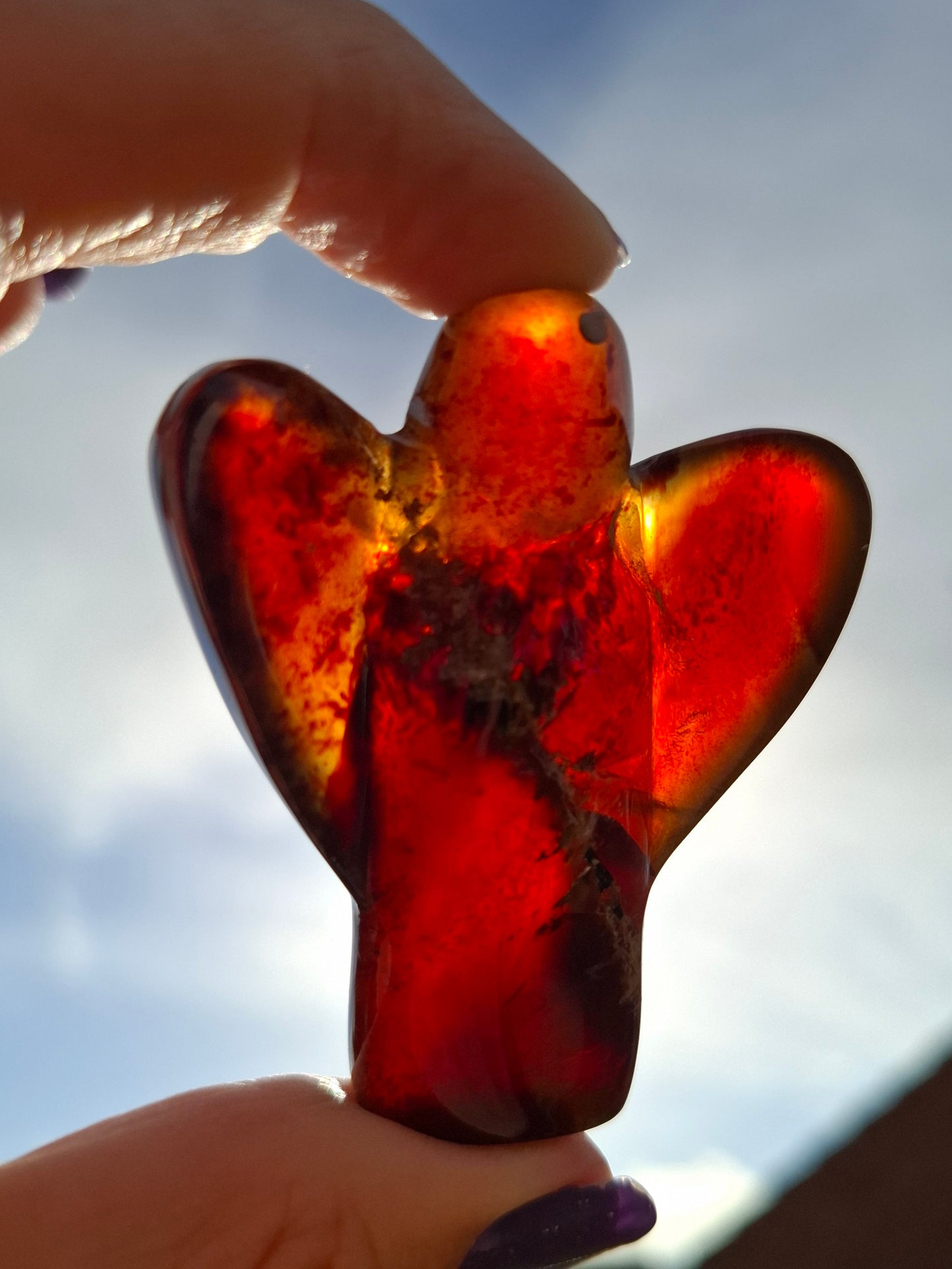 Red Amber Angel, 26.36g, carving, Fossil (Ref: AA1)